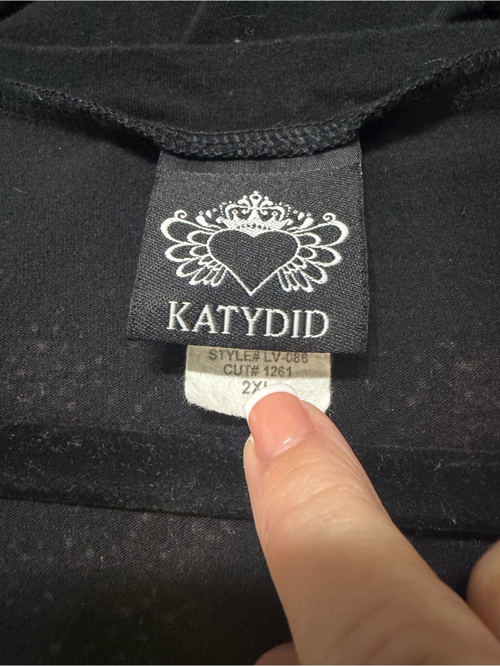 Katydid Cowgirl Black Lace-Sleeve V-Neck Top with Red Rose Graphic - Women’s 2XL - Picture 6 of 12